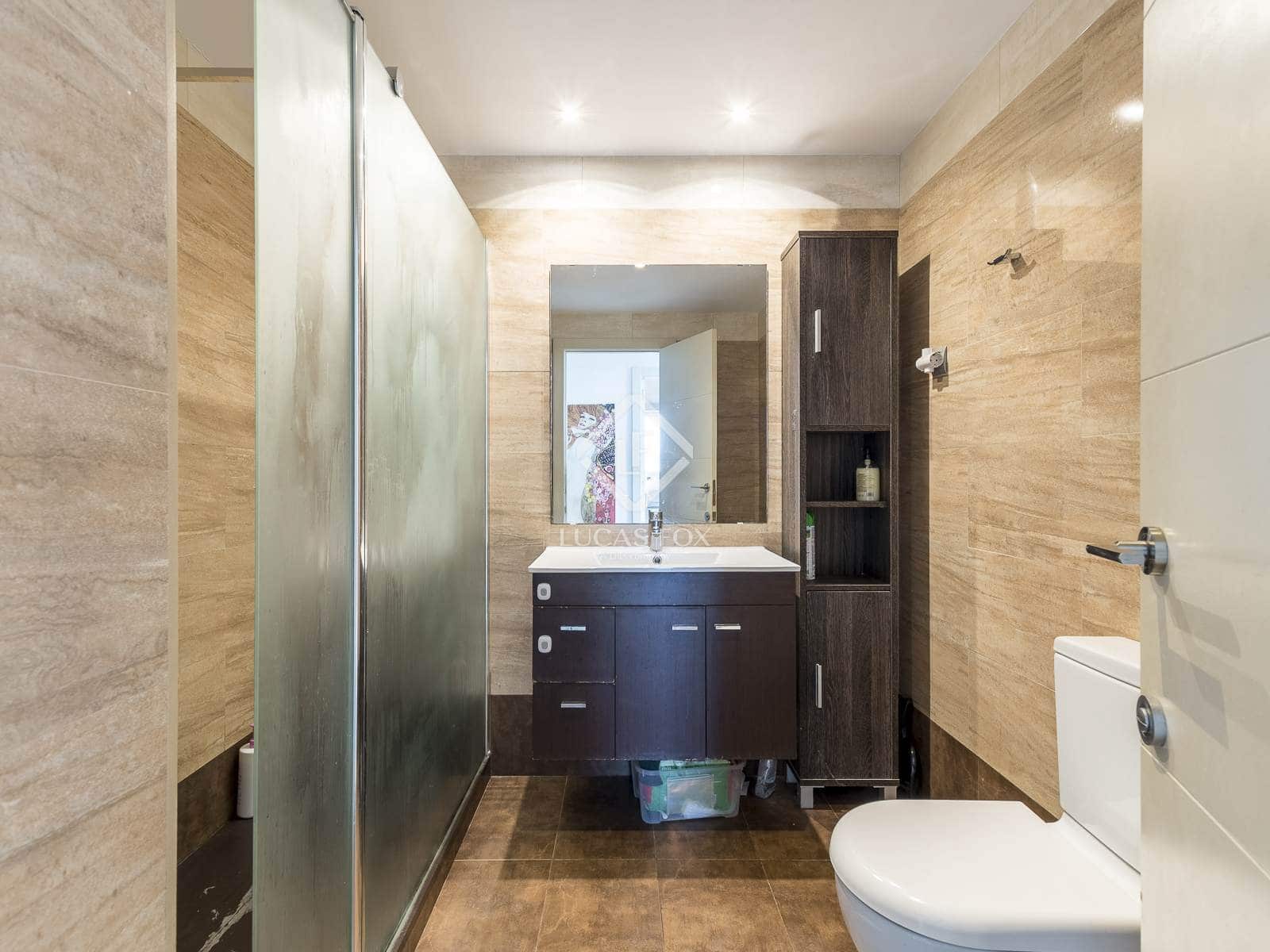 3 slaapkamer Appartement te koop in Barcelona stad met zwembad garage - € 885.000 (Ref: 9363192)