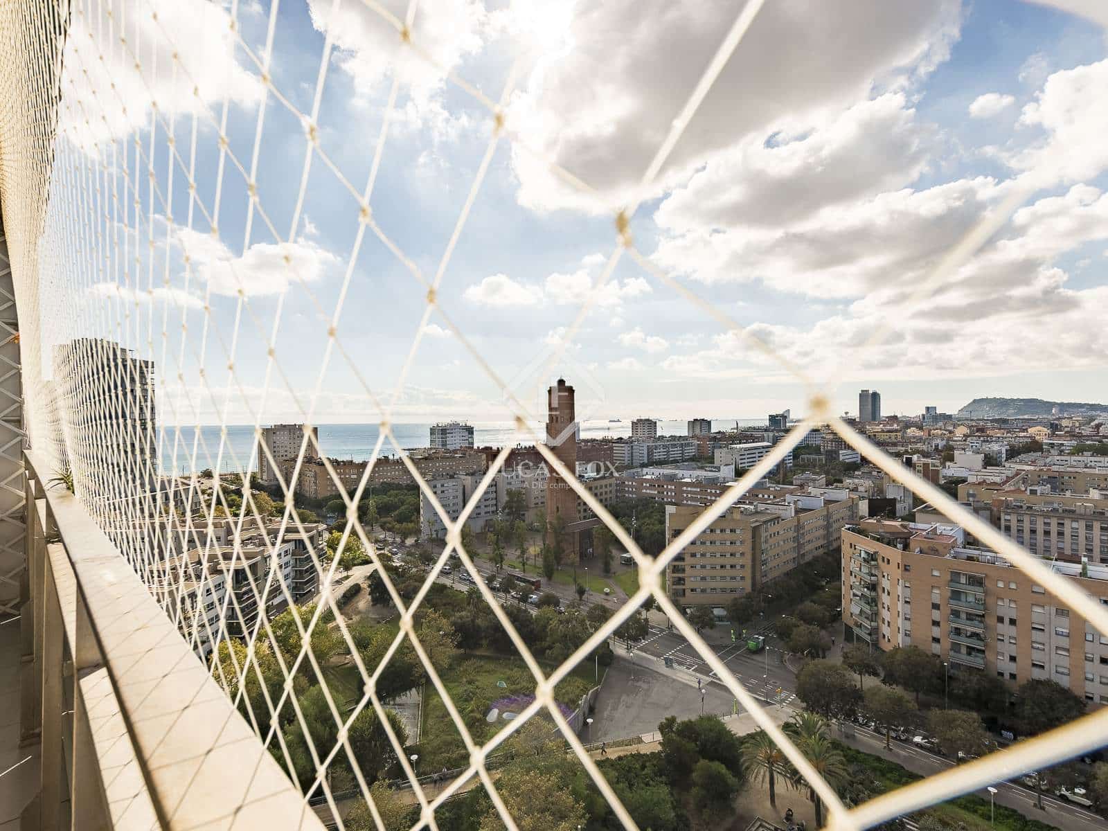 3 slaapkamer Appartement te koop in Barcelona stad met zwembad garage - € 885.000 (Ref: 9363192)