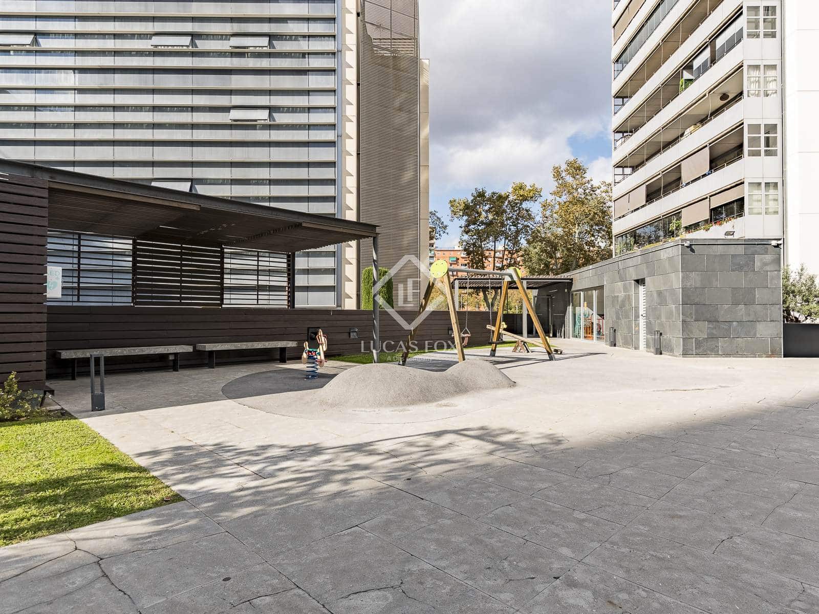 3 slaapkamer Appartement te koop in Barcelona stad met zwembad garage - € 885.000 (Ref: 9363192)