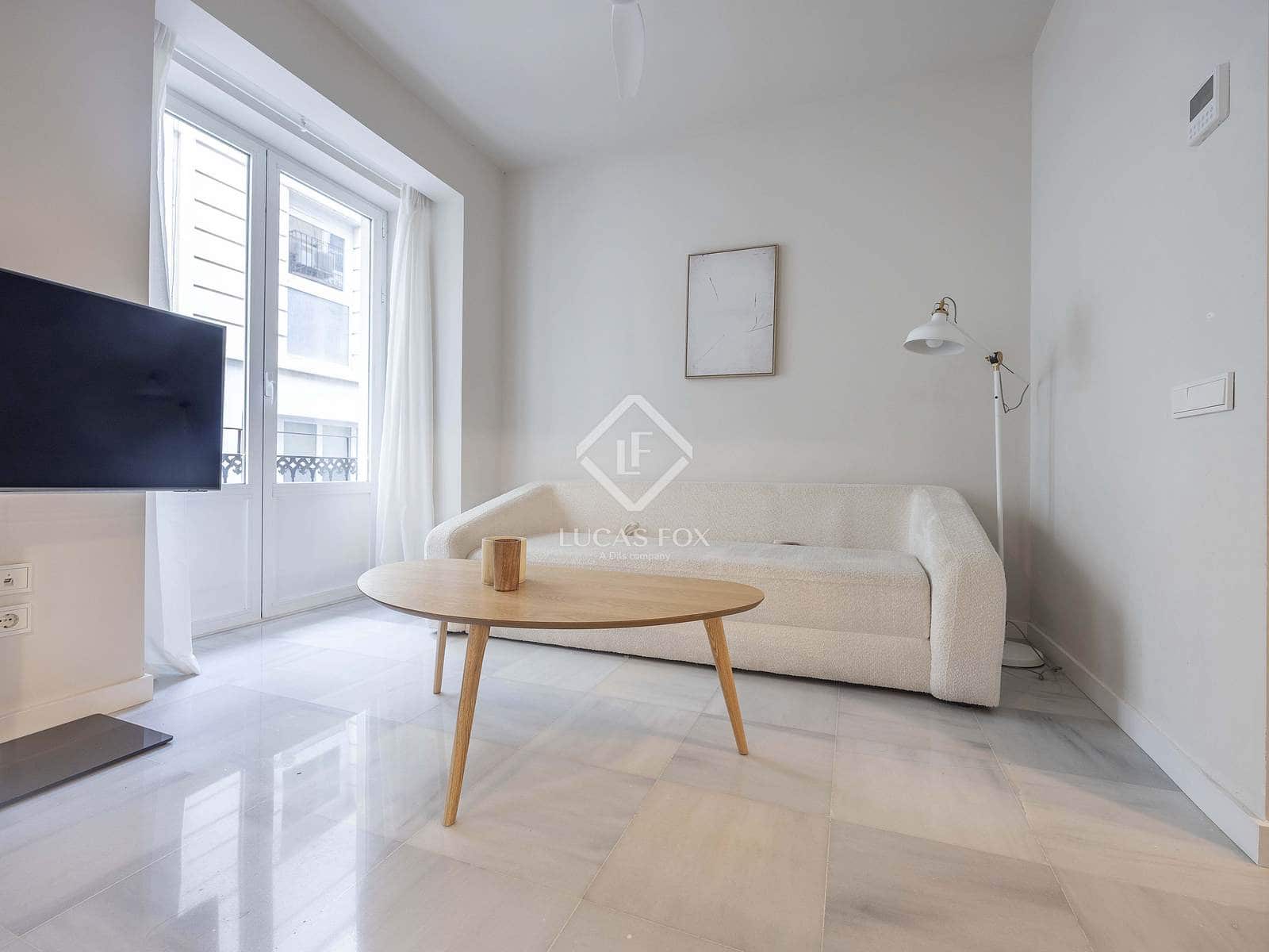 2 soverom Leilighet til leie i Valencia by - € 2 100 (Ref: 9363195)