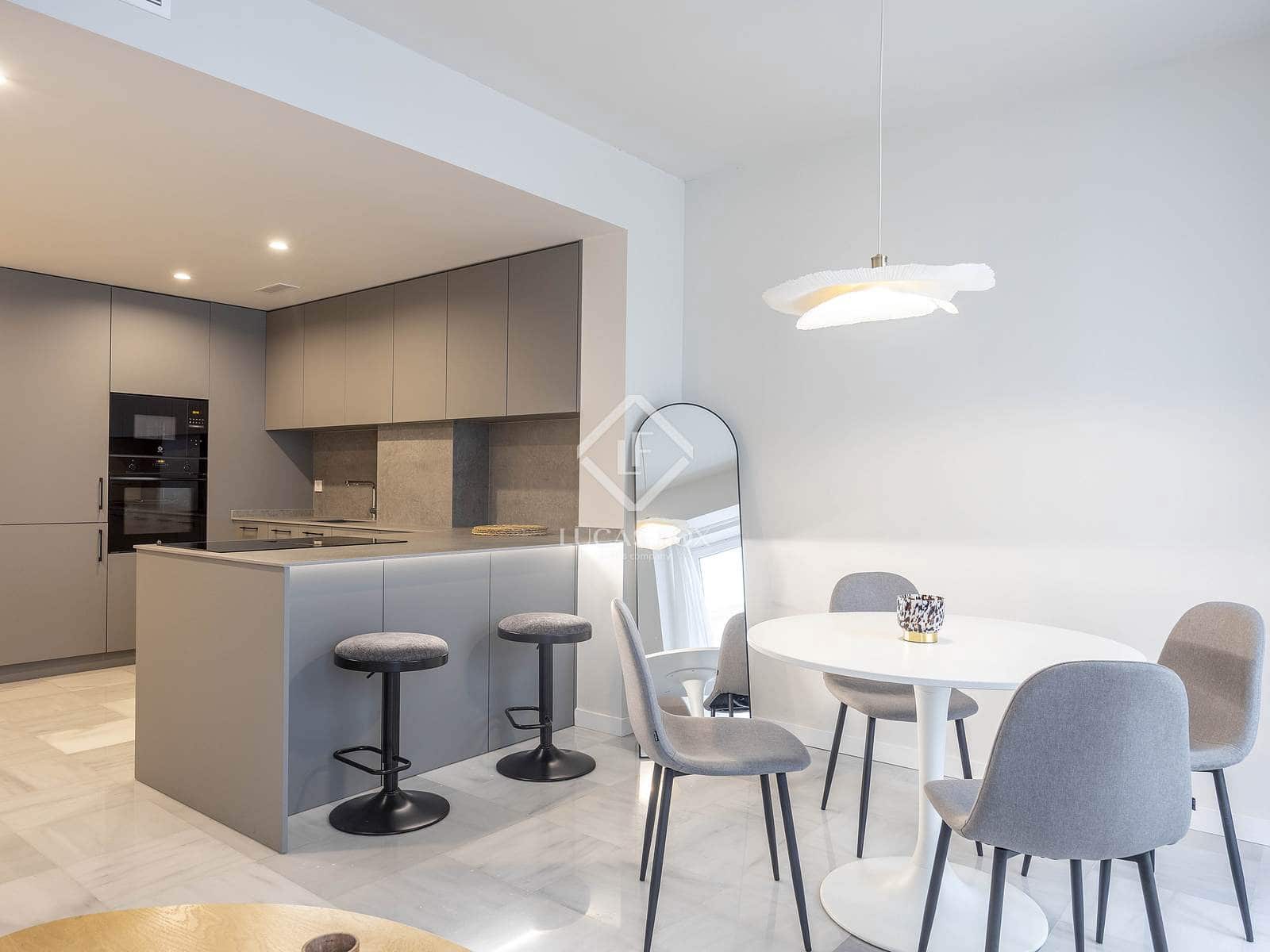 2 soverom Leilighet til leie i Valencia by - € 2 100 (Ref: 9363195)