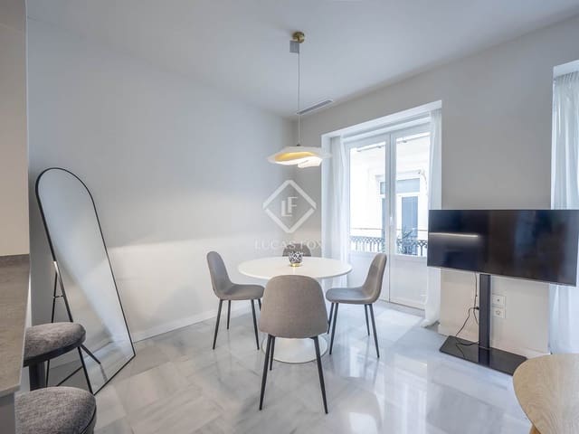 2 soverom Leilighet til leie i Valencia by - € 2 100 (Ref: 9363195)