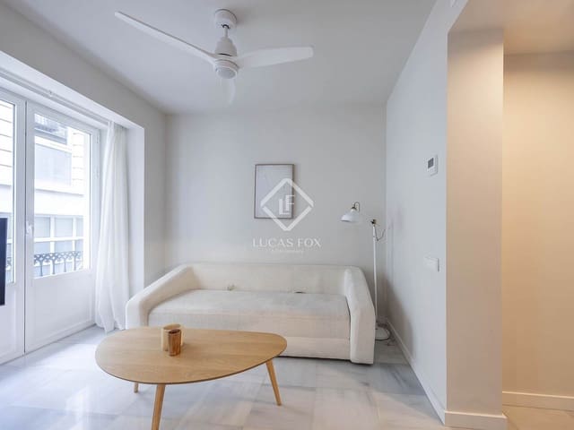 2 soverom Leilighet til leie i Valencia by - € 2 100 (Ref: 9363195)