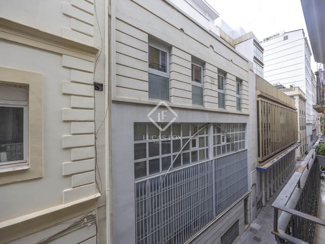 2 soverom Leilighet til leie i Valencia by - € 2 100 (Ref: 9363195)