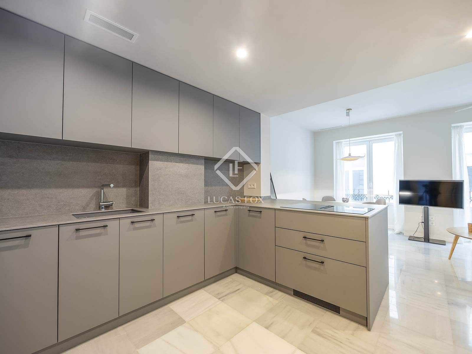 2 soverom Leilighet til leie i Valencia by - € 2 100 (Ref: 9363195)