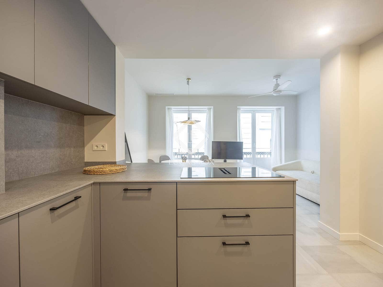 2 soverom Leilighet til leie i Valencia by - € 2 100 (Ref: 9363195)