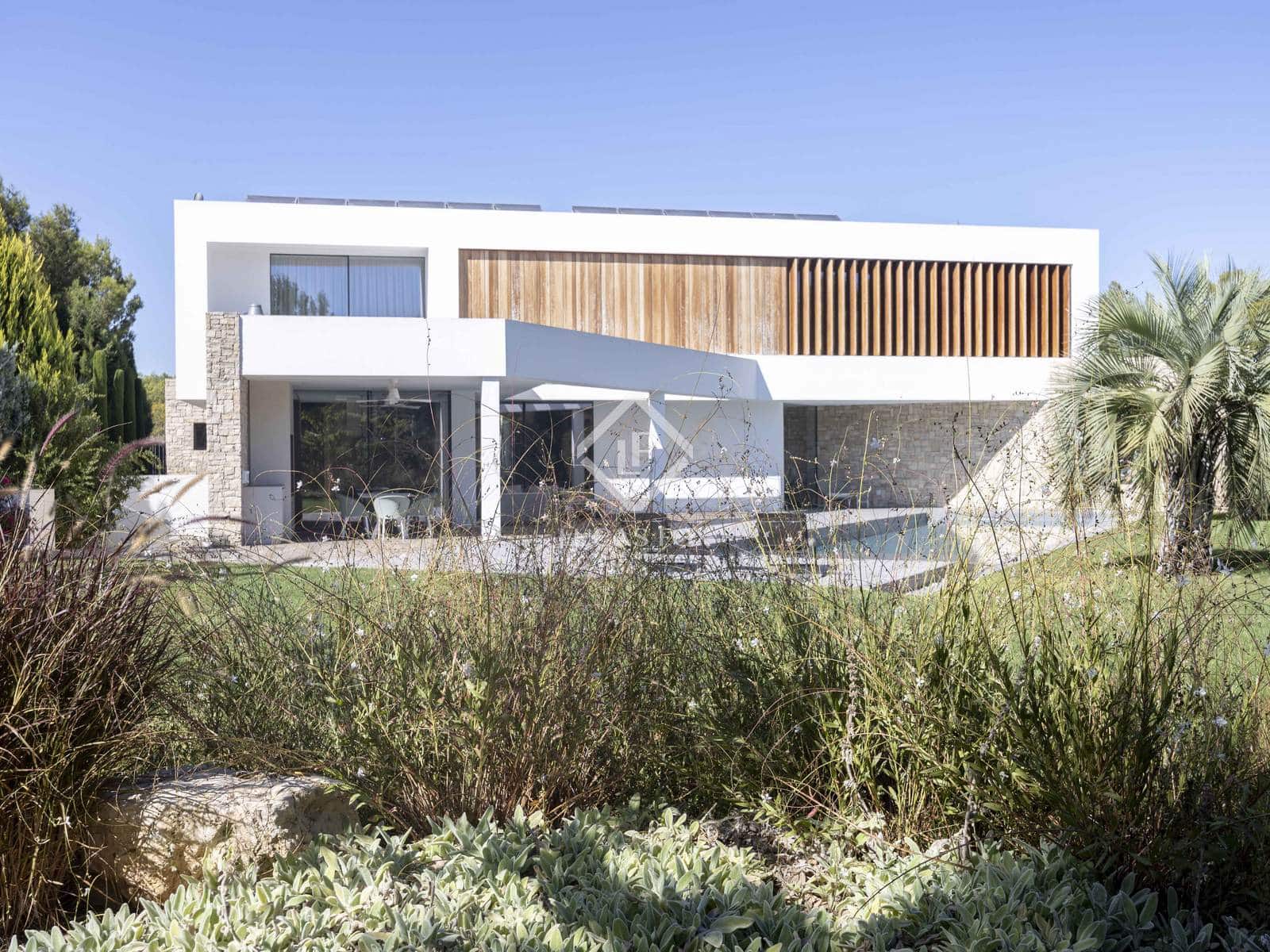 5 soverom Villa til salgs i Betera med svømmebasseng garasje - € 5 000 000 (Ref: 9363314)