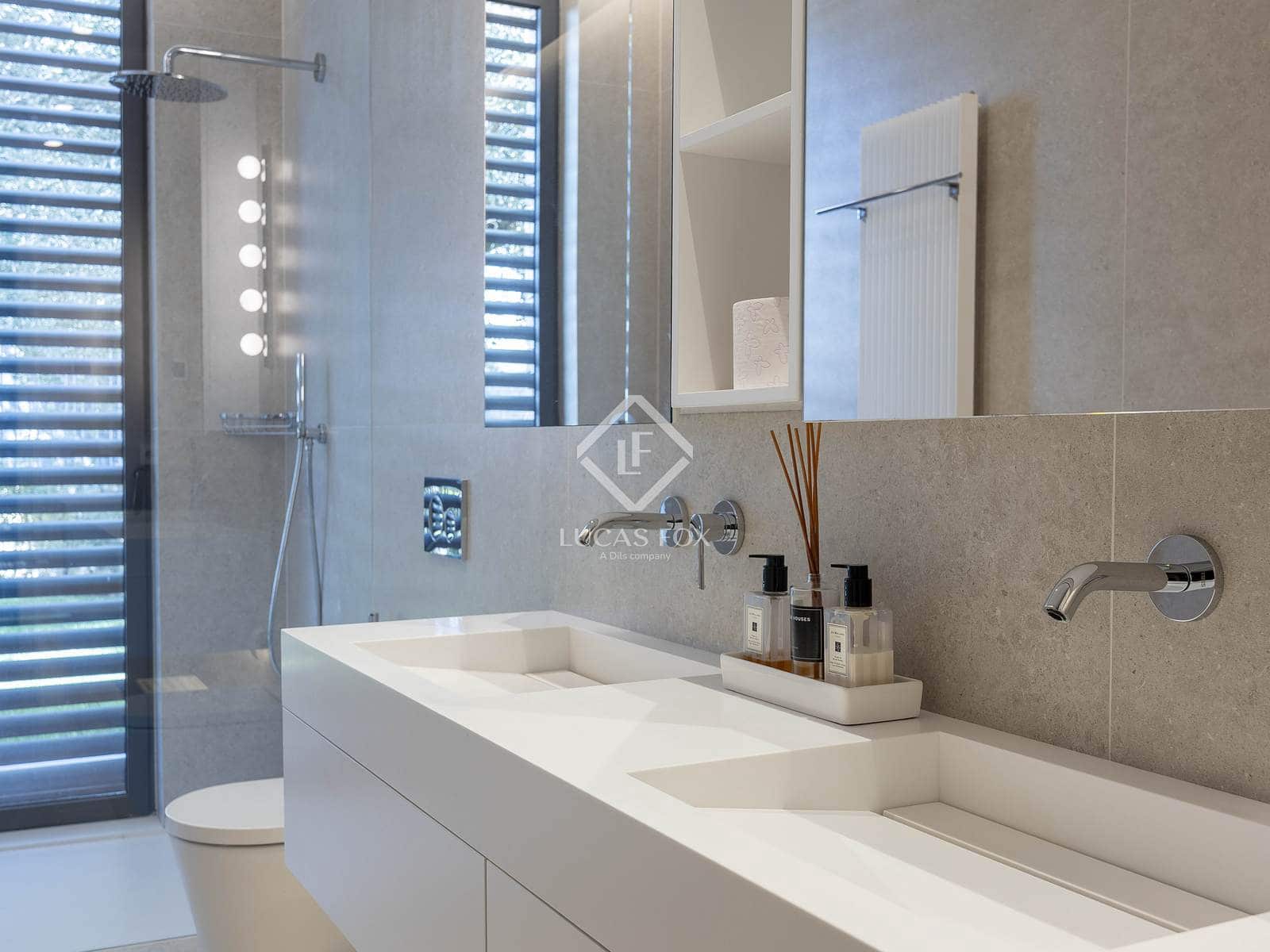 5 soverom Villa til salgs i Betera med svømmebasseng garasje - € 5 000 000 (Ref: 9363314)