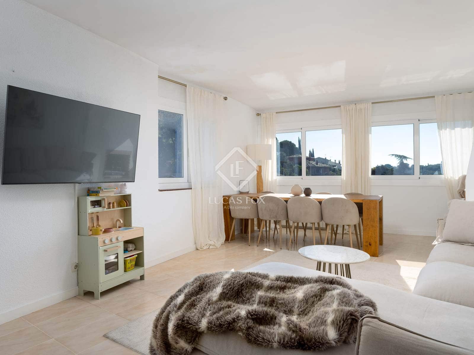 4 soveværelse Villa til salg i Alella med swimmingpool garage - € 790.000 (Ref: 9363315)