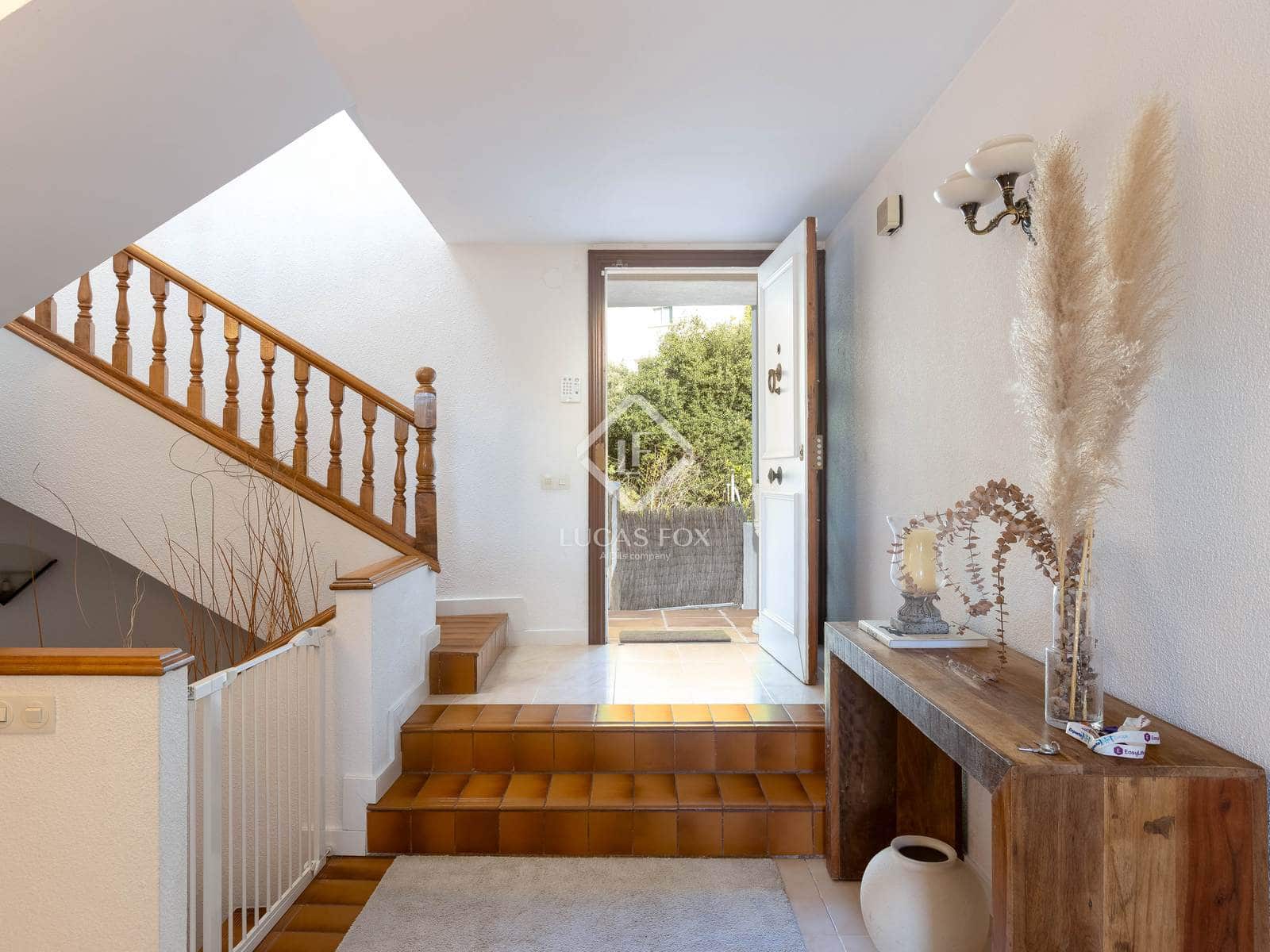 4 soveværelse Villa til salg i Alella med swimmingpool garage - € 790.000 (Ref: 9363315)