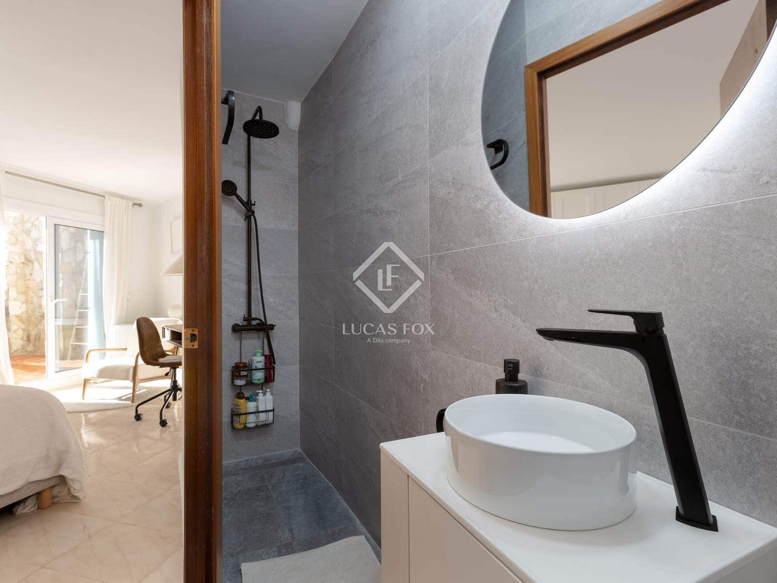 4 soveværelse Villa til salg i Alella med swimmingpool garage - € 790.000 (Ref: 9363315)