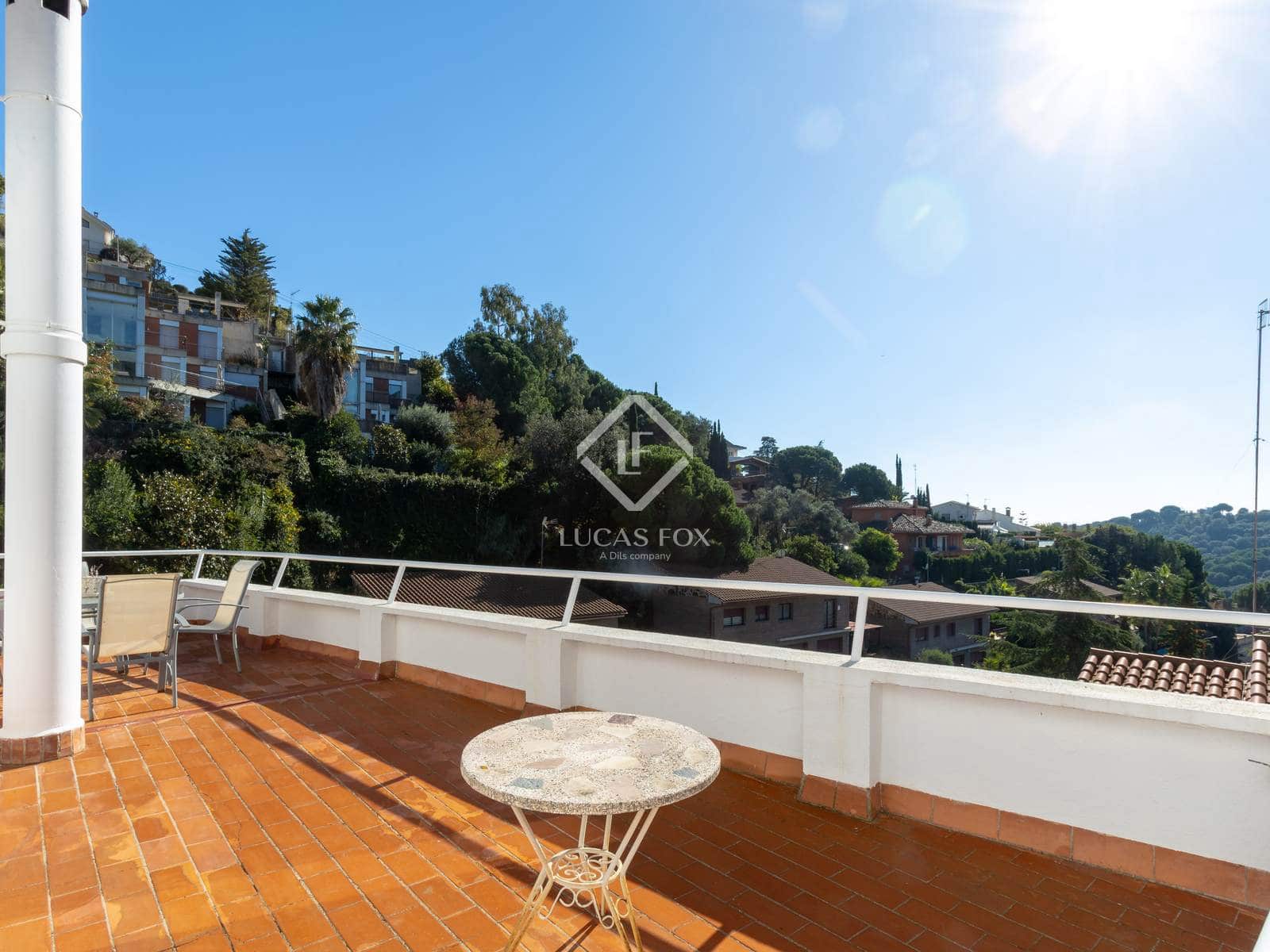 4 soveværelse Villa til salg i Alella med swimmingpool garage - € 790.000 (Ref: 9363315)