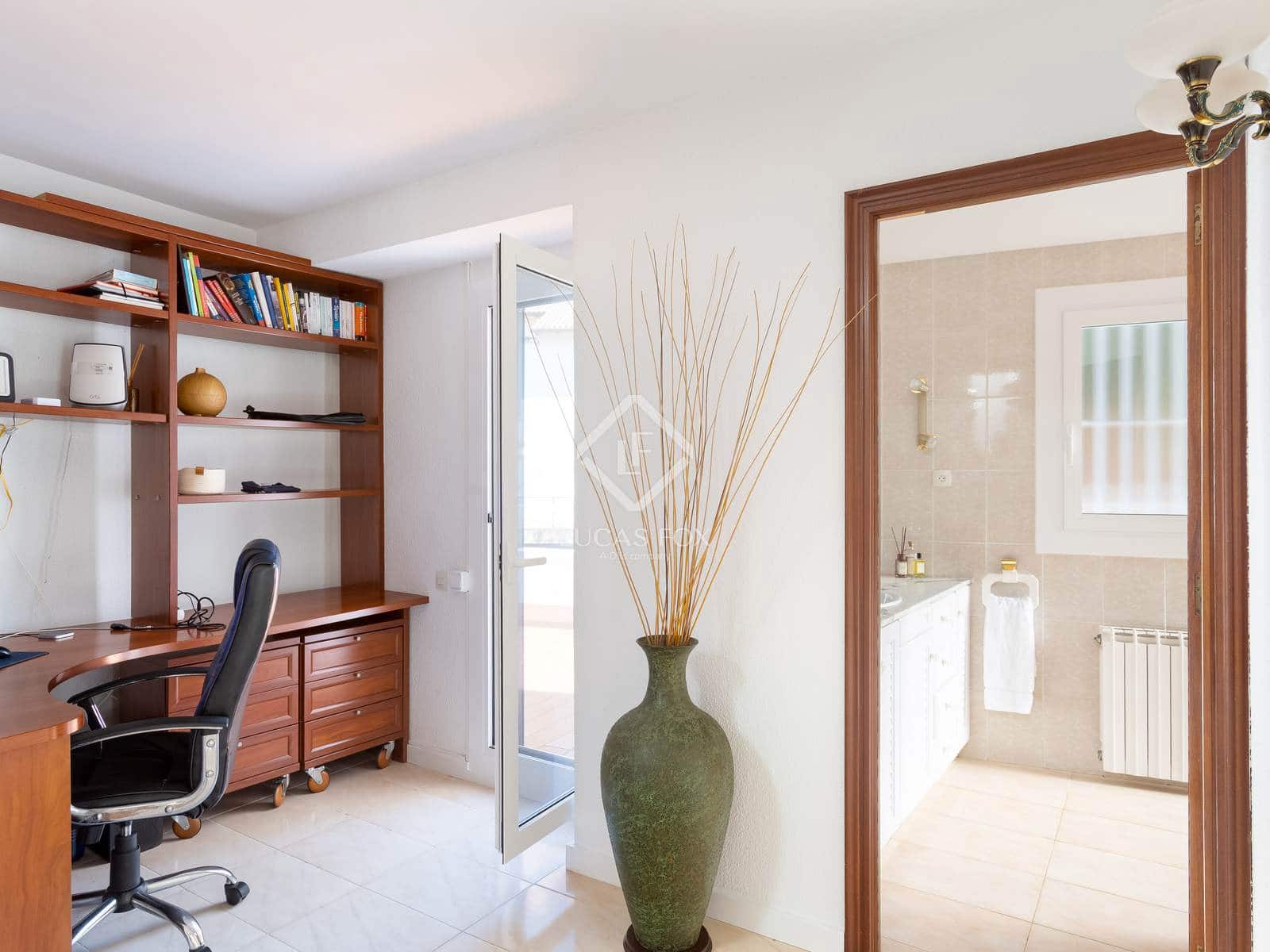 4 soveværelse Villa til salg i Alella med swimmingpool garage - € 790.000 (Ref: 9363315)