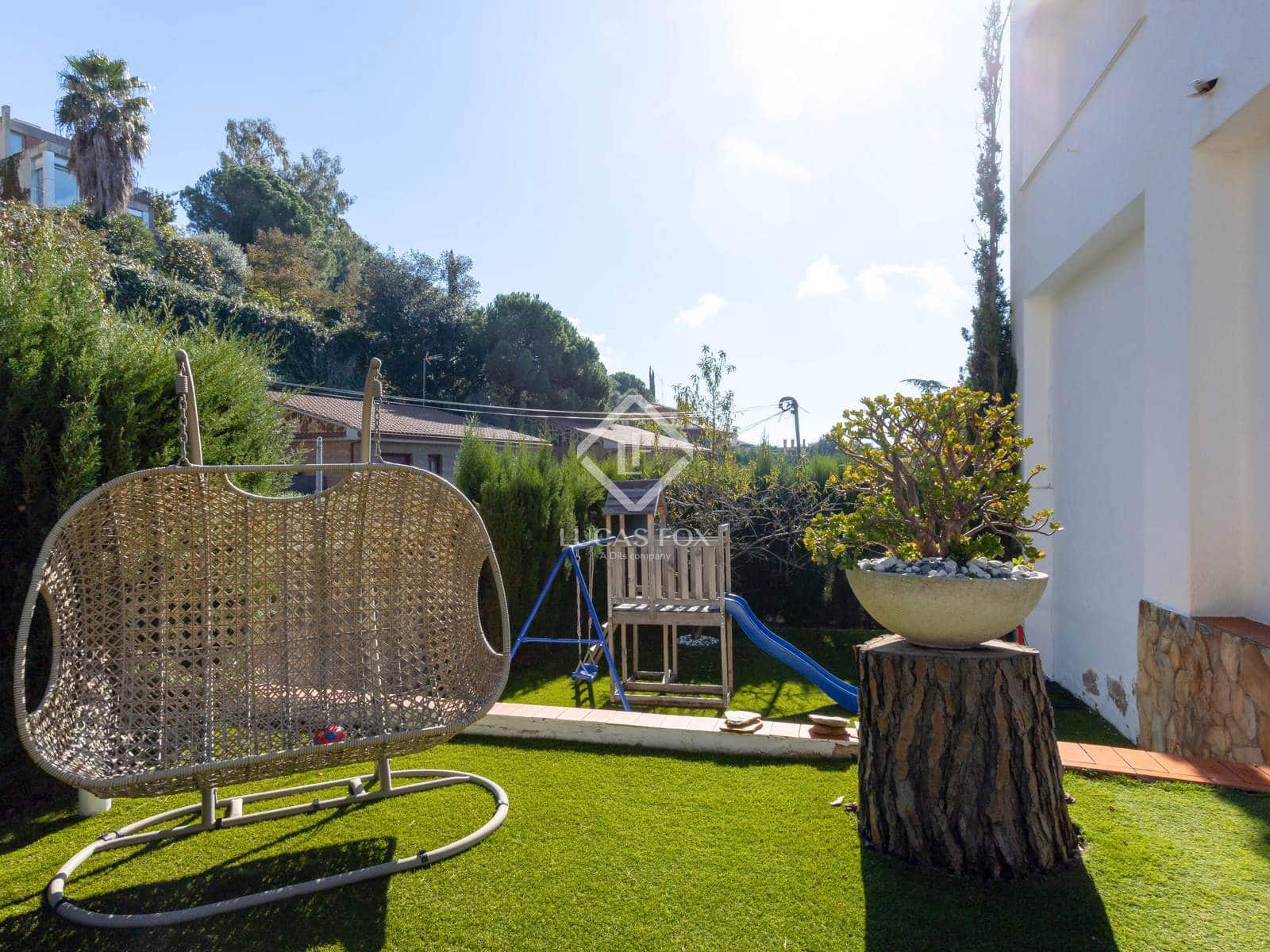 4 soveværelse Villa til salg i Alella med swimmingpool garage - € 790.000 (Ref: 9363315)