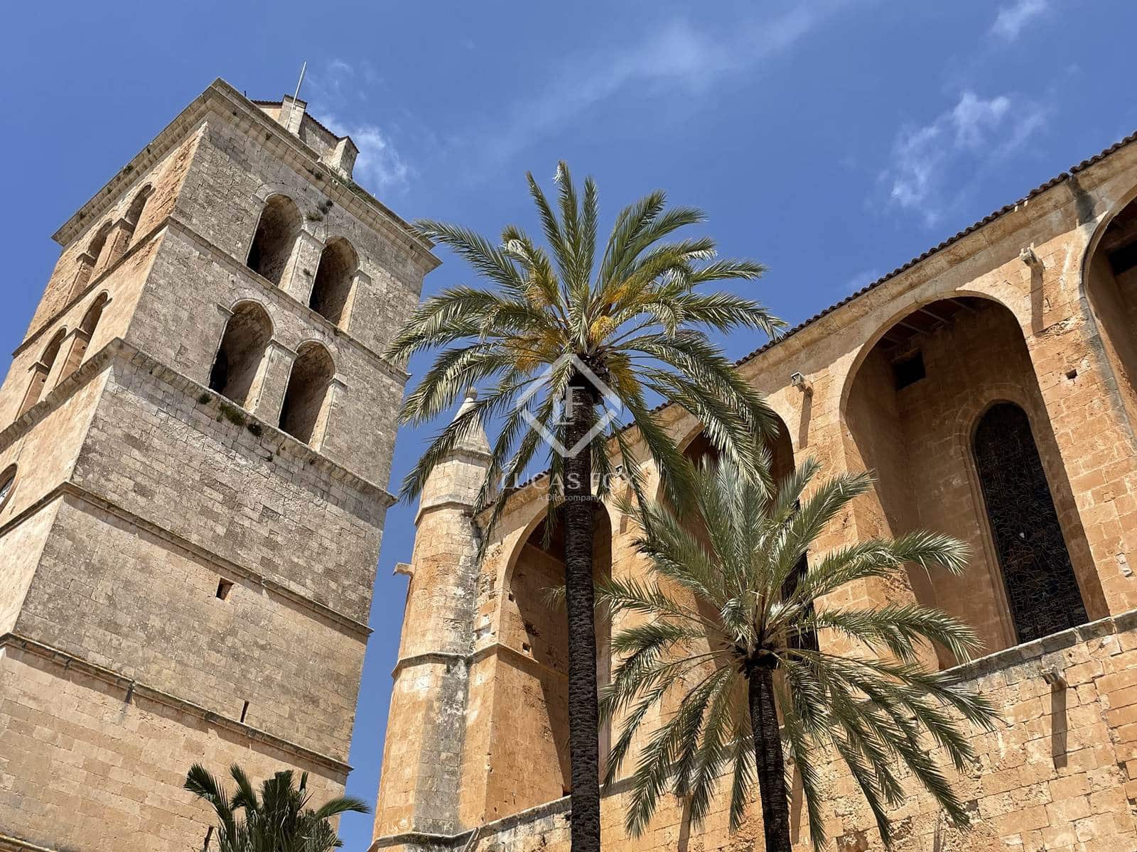 3 slaapkamer Finca/Landhuis te koop in Muro met zwembad garage - € 420.000 (Ref: 9368874)