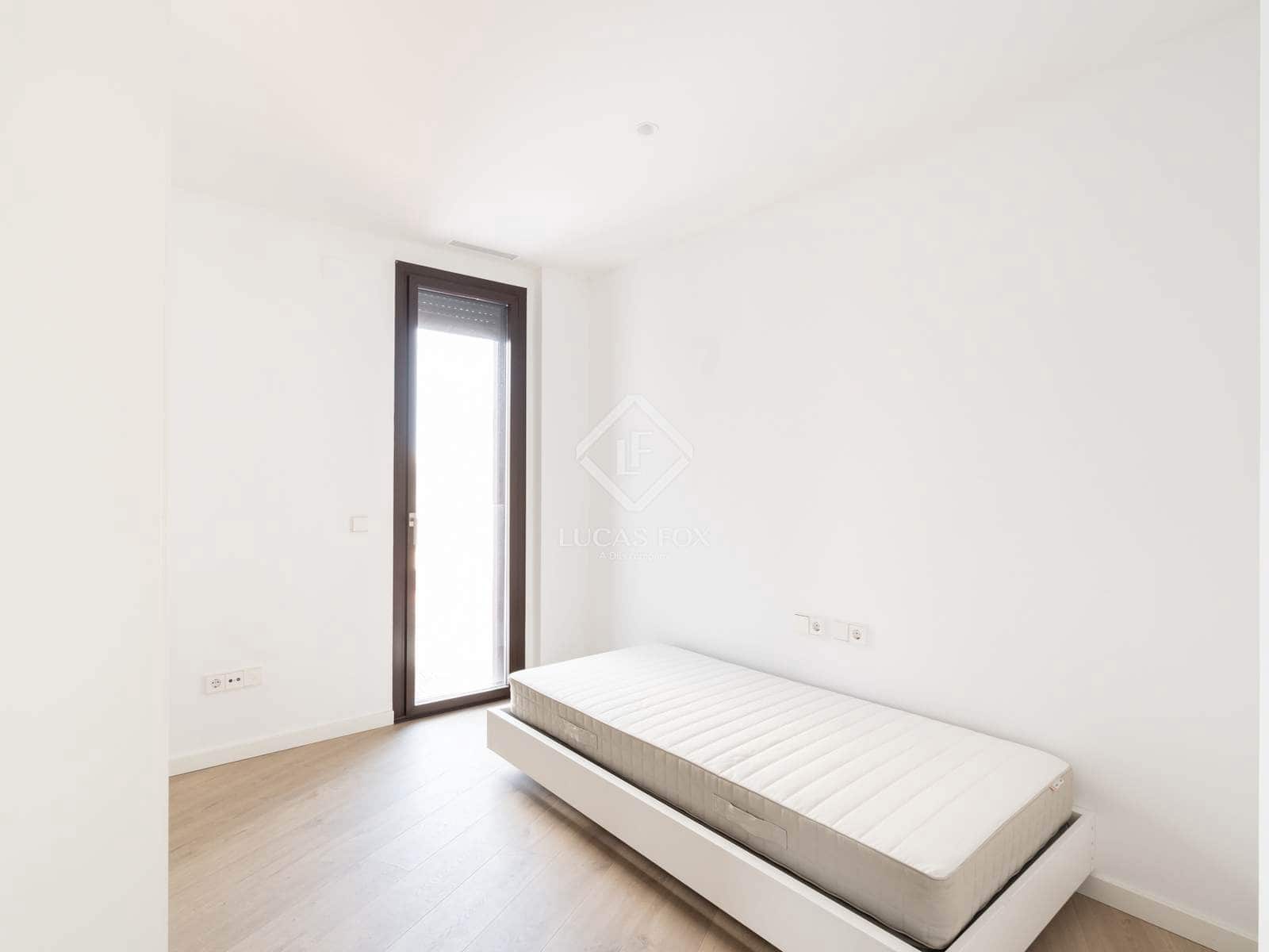 3 soveværelse Penthouse til salg i Sant Cugat del Valles med garage - € 1.165.000 (Ref: 9368876)