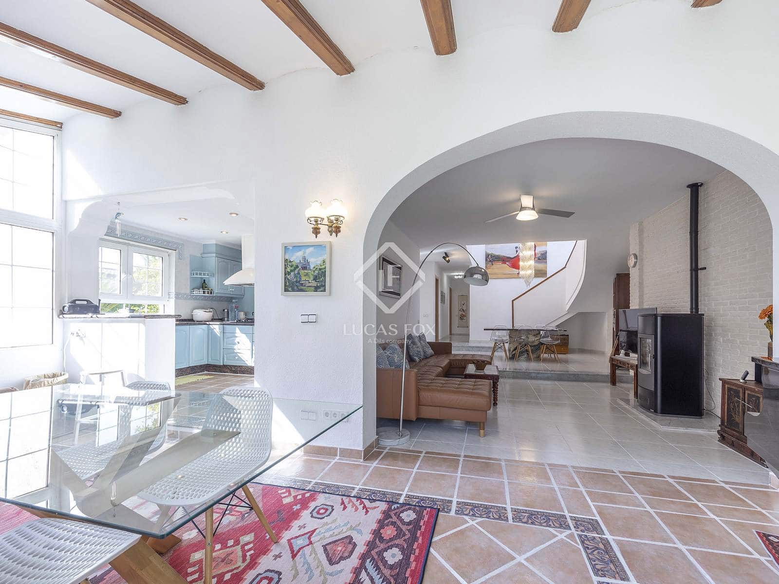 6 slaapkamer Villa te koop in L'Eliana met zwembad garage - € 680.000 (Ref: 9368877)