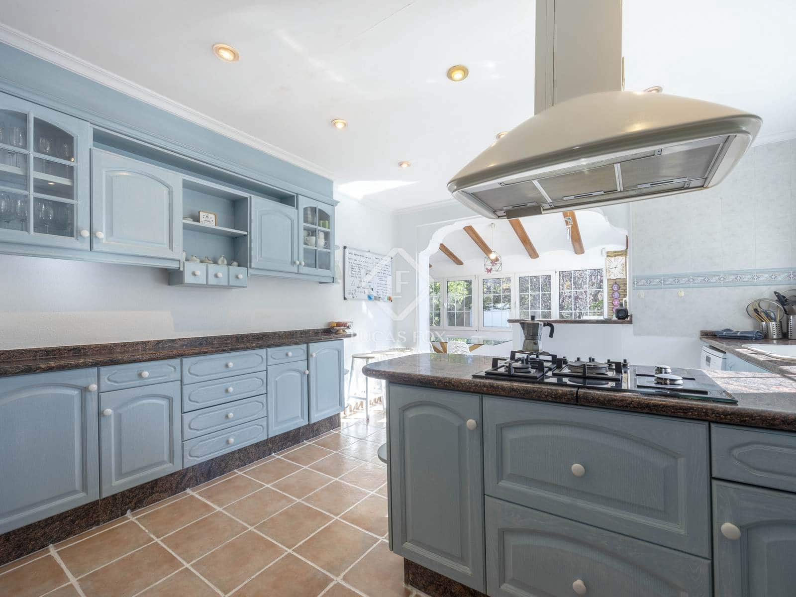 6 slaapkamer Villa te koop in L'Eliana met zwembad garage - € 680.000 (Ref: 9368877)