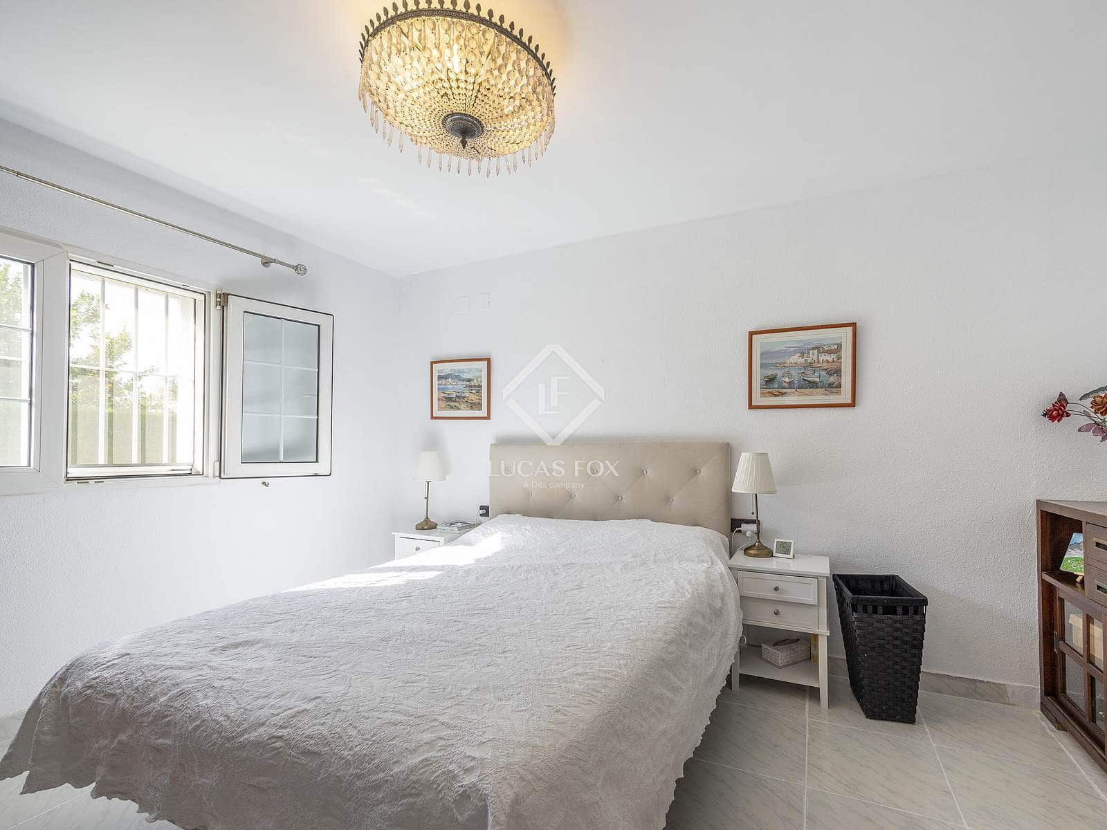 6 slaapkamer Villa te koop in L'Eliana met zwembad garage - € 680.000 (Ref: 9368877)