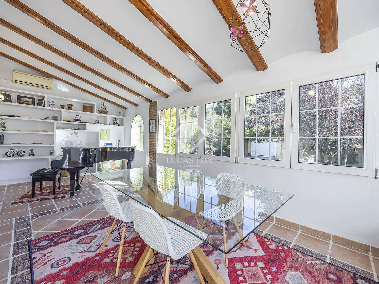 6 slaapkamer Villa te koop in L'Eliana met zwembad garage - € 680.000 (Ref: 9368877)