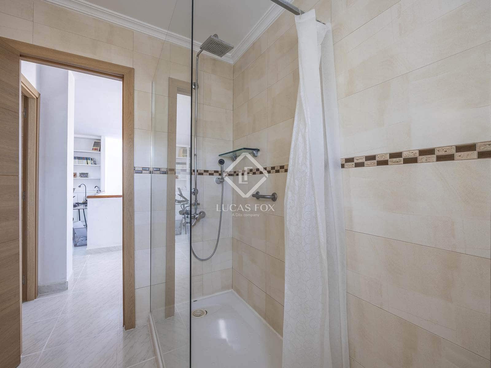 6 slaapkamer Villa te koop in L'Eliana met zwembad garage - € 680.000 (Ref: 9368877)