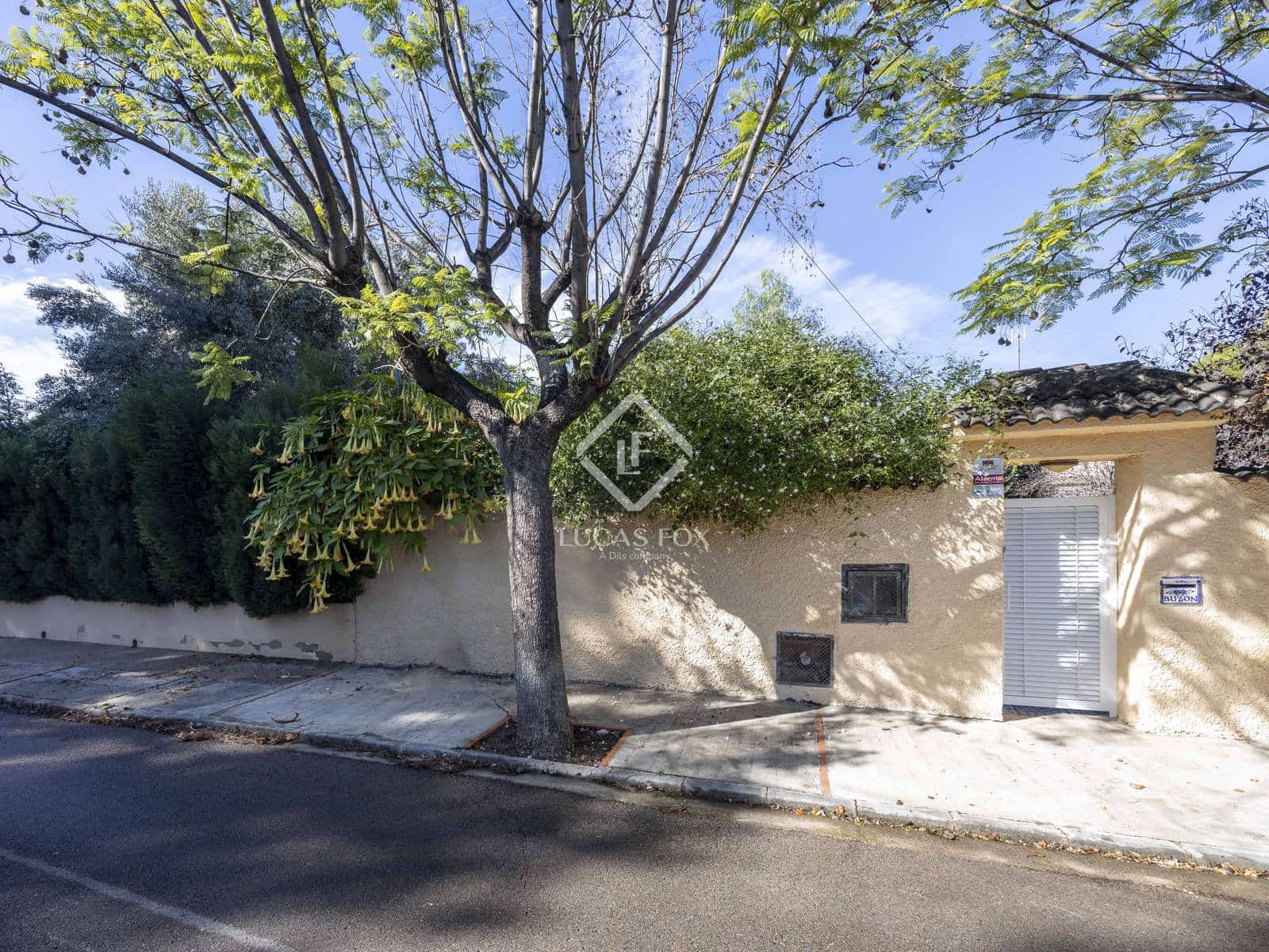 6 slaapkamer Villa te koop in L'Eliana met zwembad garage - € 680.000 (Ref: 9368877)