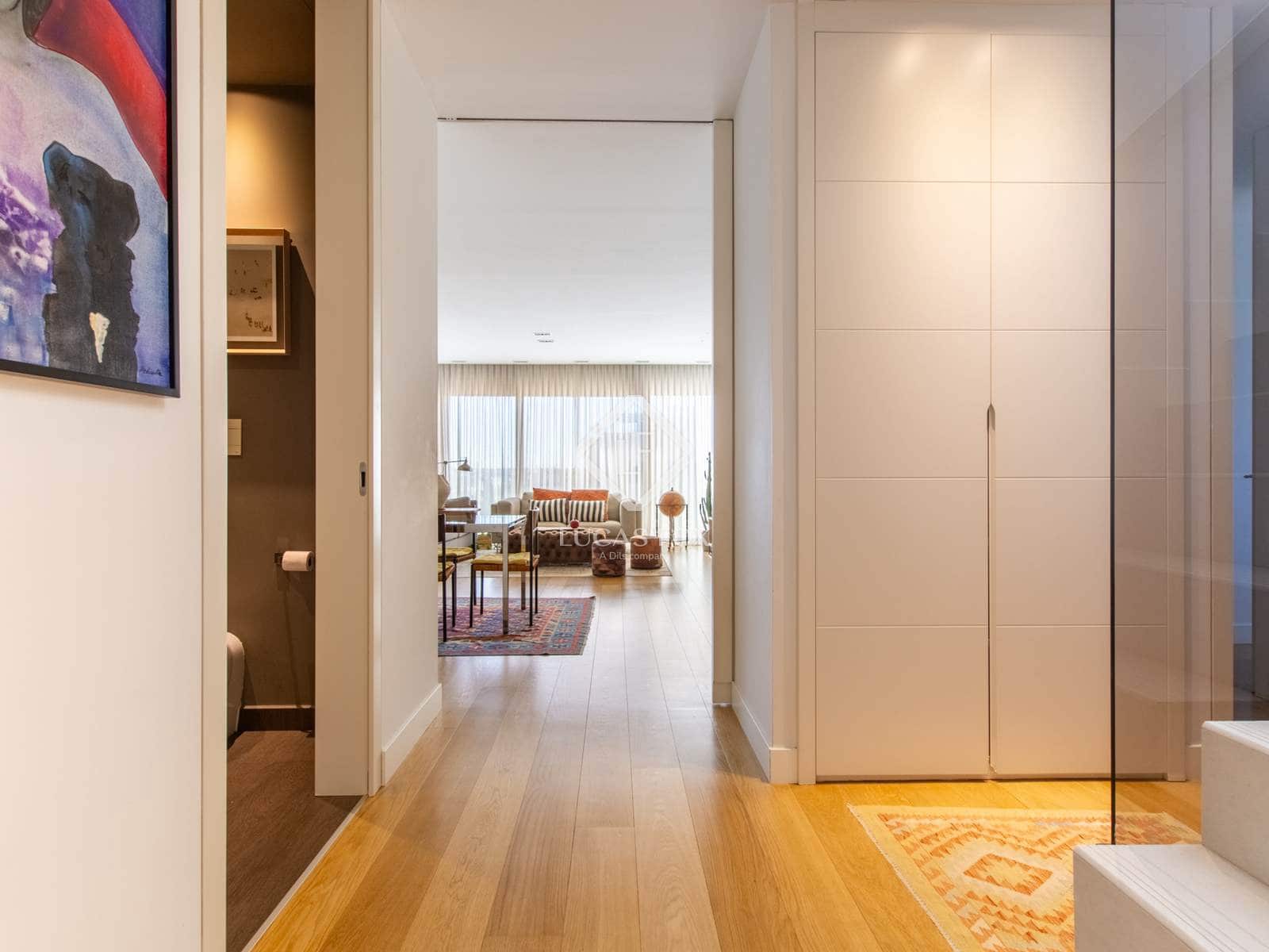 3 sypialnia Apartament na sprzedaż w Miasto Madryt z basenem garażem - 1 580 000 € (Ref: 9369074)