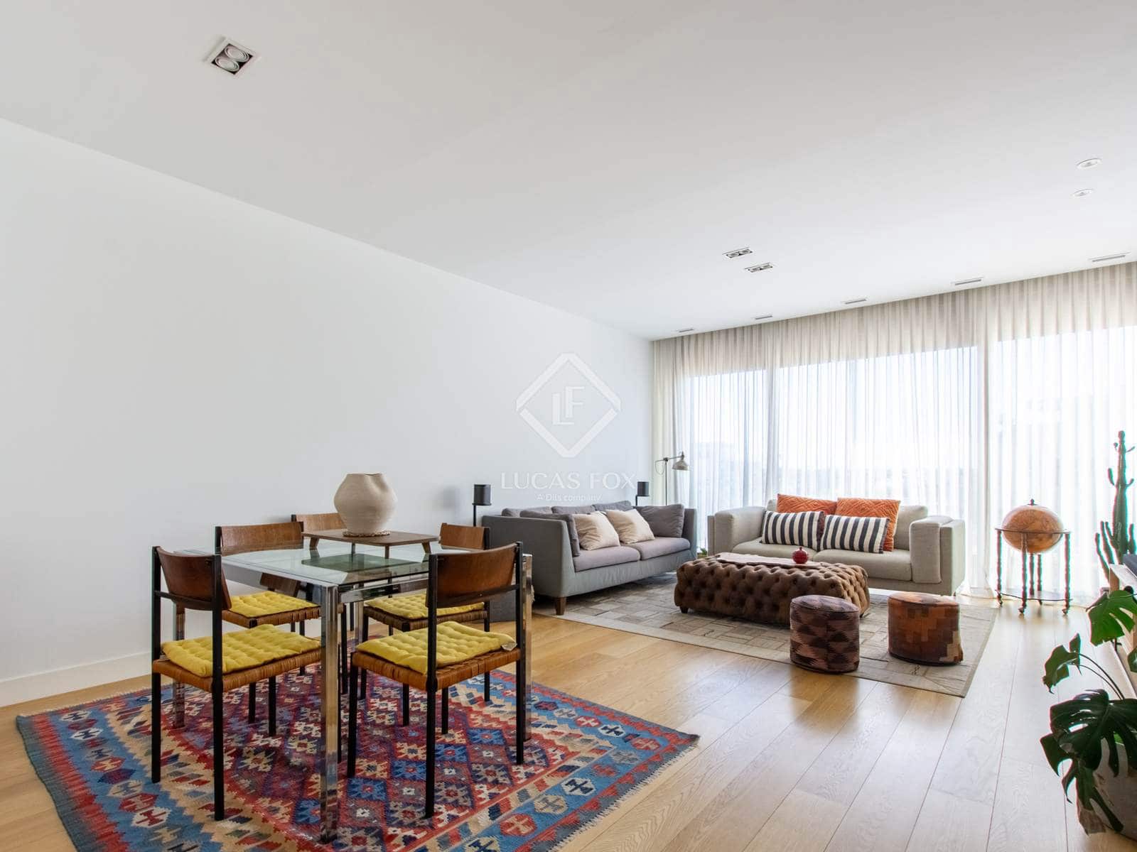 3 sypialnia Apartament na sprzedaż w Miasto Madryt z basenem garażem - 1 580 000 € (Ref: 9369074)