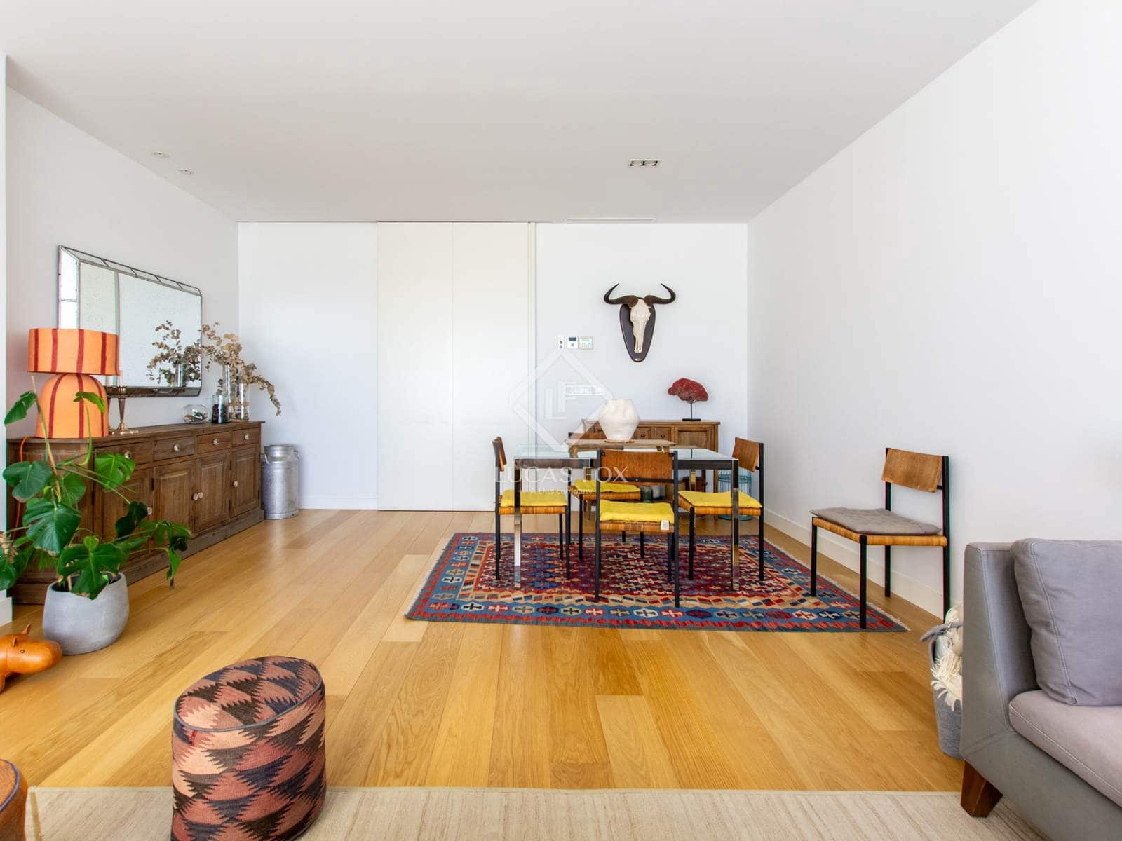 3 sypialnia Apartament na sprzedaż w Miasto Madryt z basenem garażem - 1 580 000 € (Ref: 9369074)