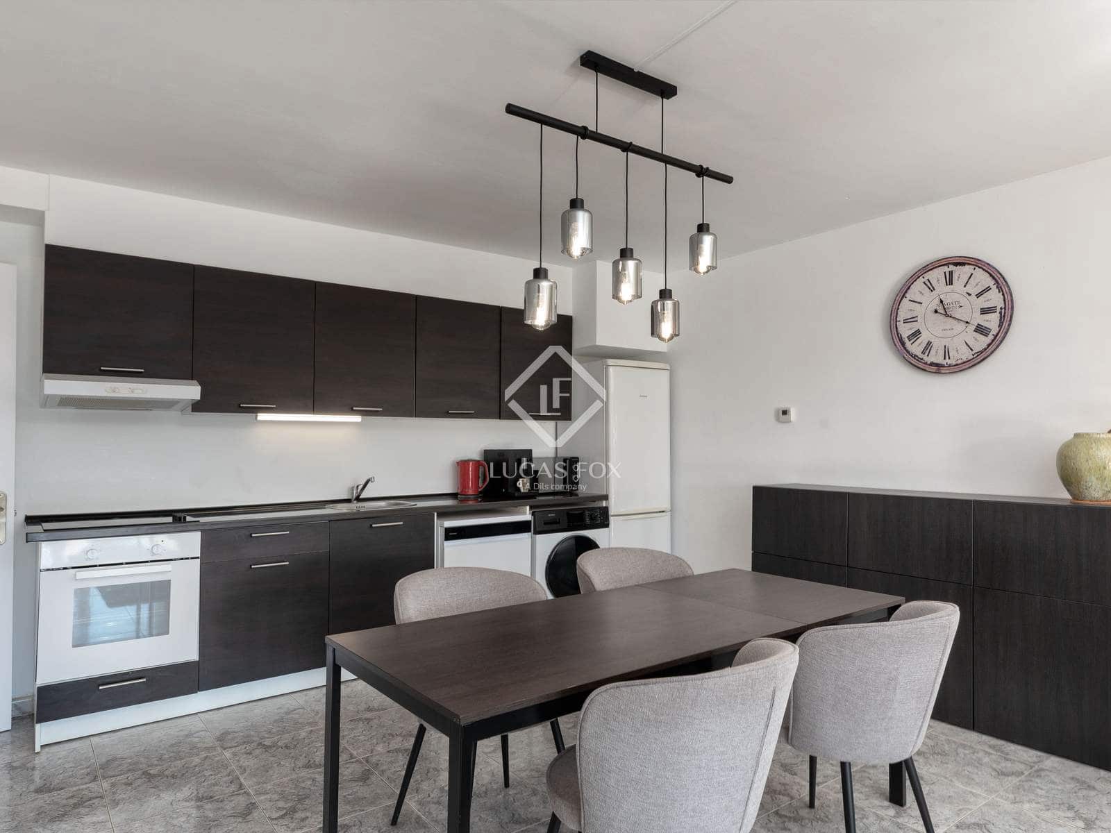 6 makuuhuone Huvila myytävänä paikassa Lloret de Mar mukana uima-altaan - 880 000 € (Ref: 9369298)