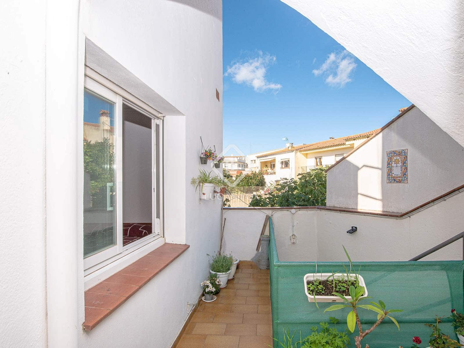 3 soveværelse Lejlighed til salg i Sant Feliu de Guixols - € 275.000 (Ref: 9369299)