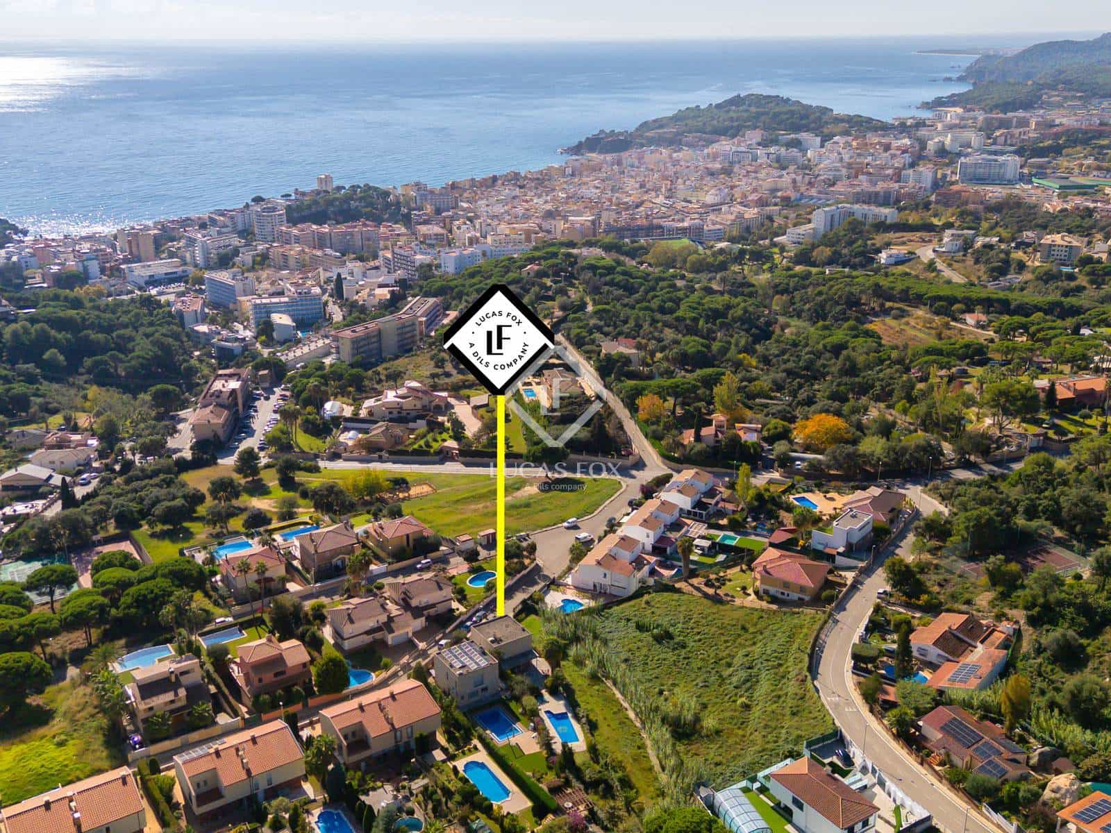 3 slaapkamer Villa te koop in Lloret de Mar met zwembad garage - € 650.000 (Ref: 9371353)