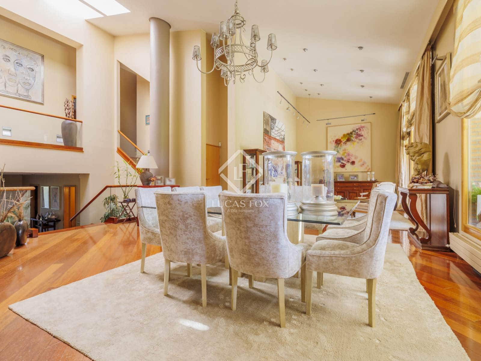 7 soveværelse Villa til salg i Pozuelo de Alarcon med swimmingpool garage - € 3.995.000 (Ref: 9371355)