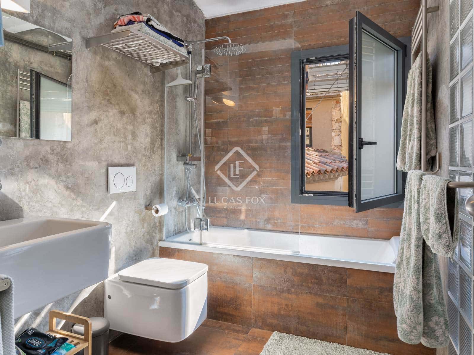 2 sovrum Takvåning till salu i Girona stad - 495 000 € (Ref: 9371356)