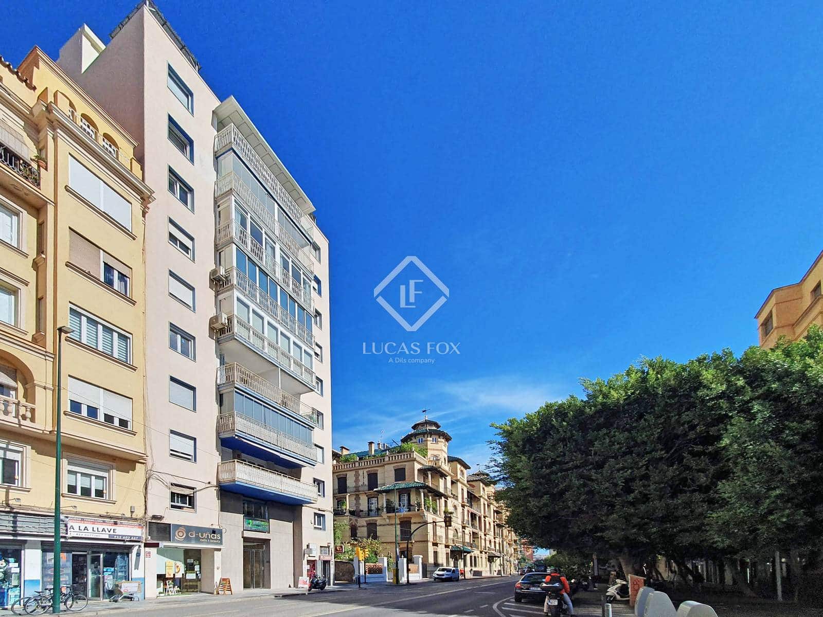 3 slaapkamer Appartement te koop in Malaga stad - € 890.000 (Ref: 9371359)