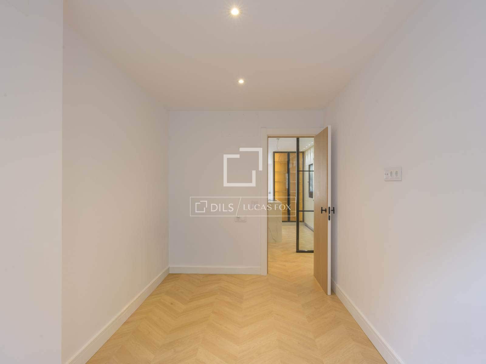 3 slaapkamer Appartement te koop in Malaga stad - € 890.000 (Ref: 9371359)