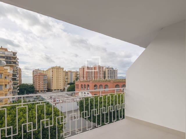 3 sypialnia Apartament na sprzedaż w La Malagueta, Miasto Málaga - 930 000 € (Ref: 9371360)