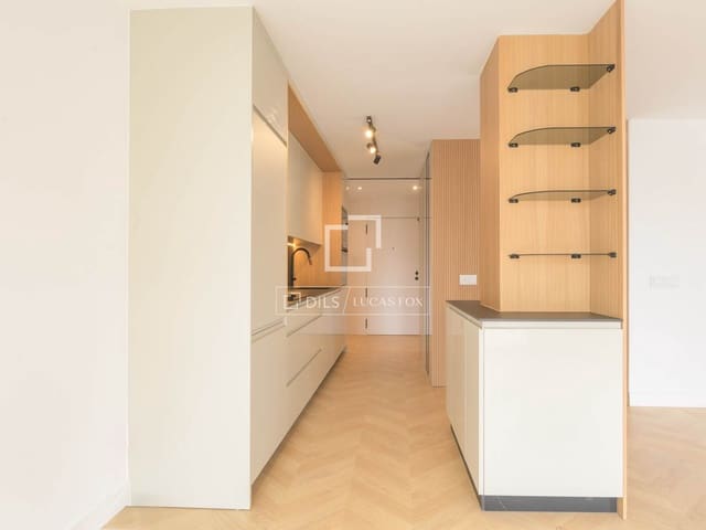 3 sypialnia Apartament na sprzedaż w La Malagueta, Miasto Málaga - 930 000 € (Ref: 9371360)