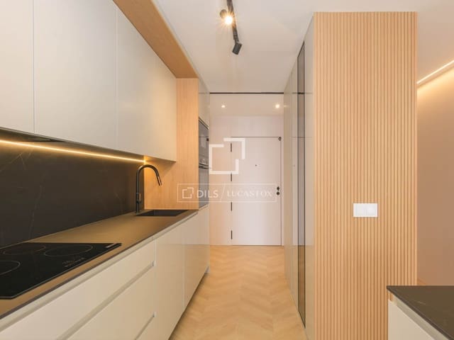 3 sypialnia Apartament na sprzedaż w La Malagueta, Miasto Málaga - 930 000 € (Ref: 9371360)