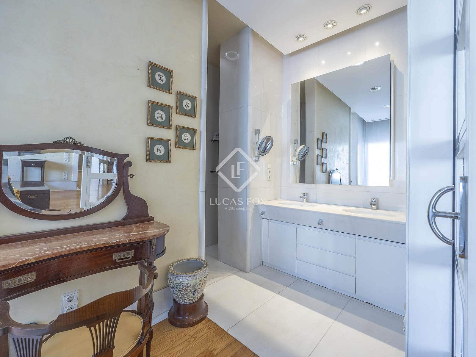 5 soveværelse Lejlighed til salg i Valencia by med garage - € 2.600.000 (Ref: 9372086)