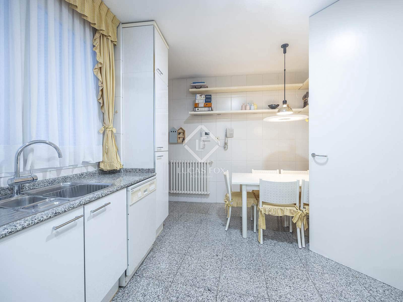 5 soveværelse Lejlighed til salg i Valencia by med garage - € 2.600.000 (Ref: 9372086)