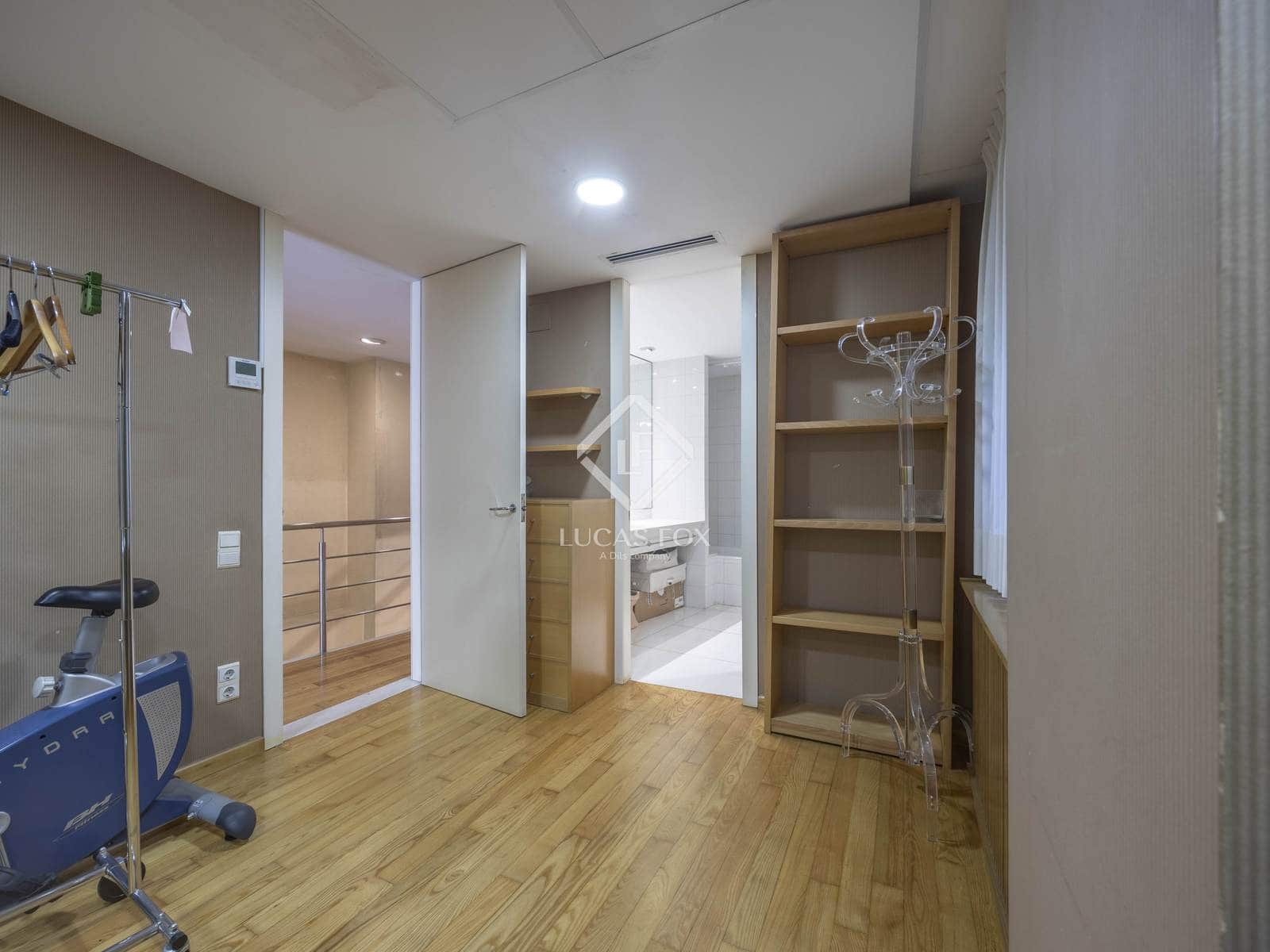 5 soveværelse Lejlighed til salg i Valencia by med garage - € 2.600.000 (Ref: 9372086)