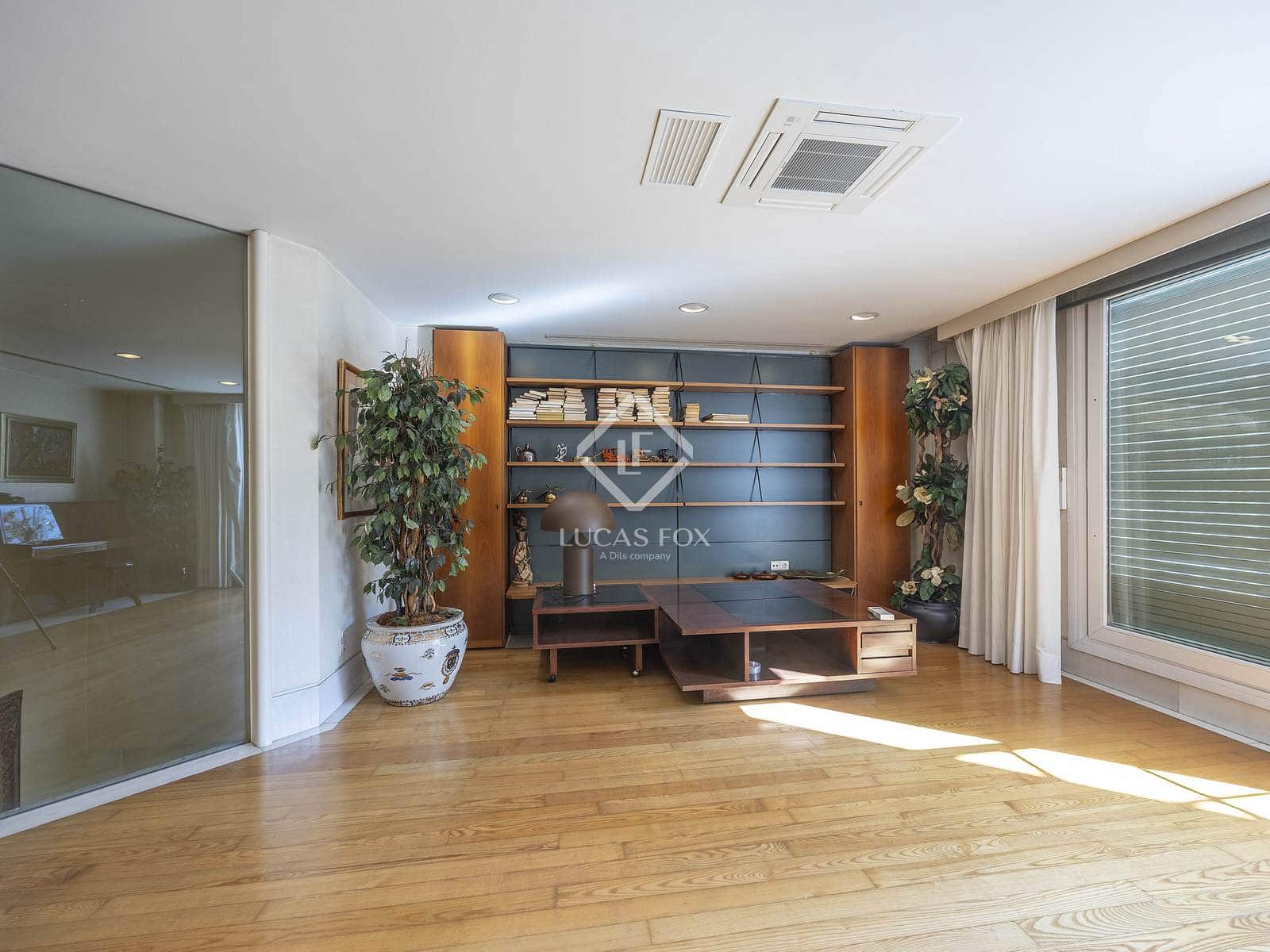 5 soveværelse Lejlighed til salg i Valencia by med garage - € 2.600.000 (Ref: 9372086)