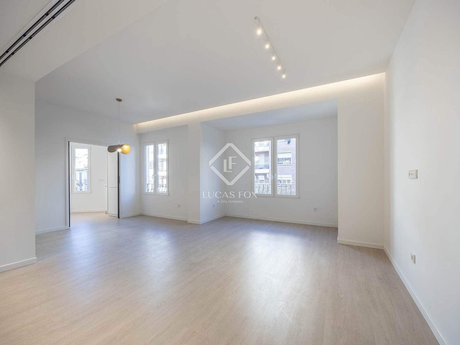 2 sypialnia Apartament do wynajęcia w Miasto Walencja - 2 200 € (Ref: 9372087)