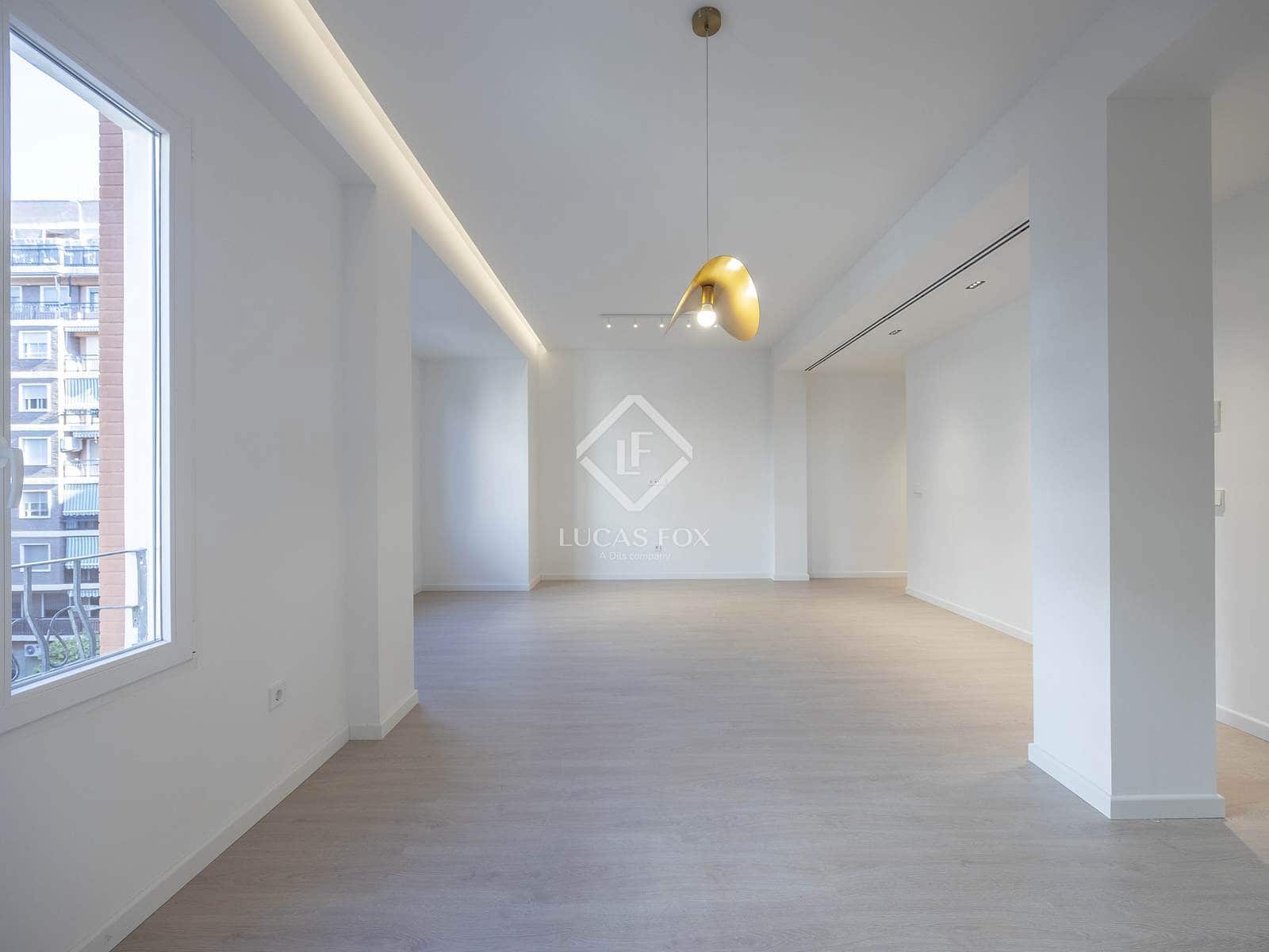 2 sypialnia Apartament do wynajęcia w Miasto Walencja - 2 200 € (Ref: 9372087)