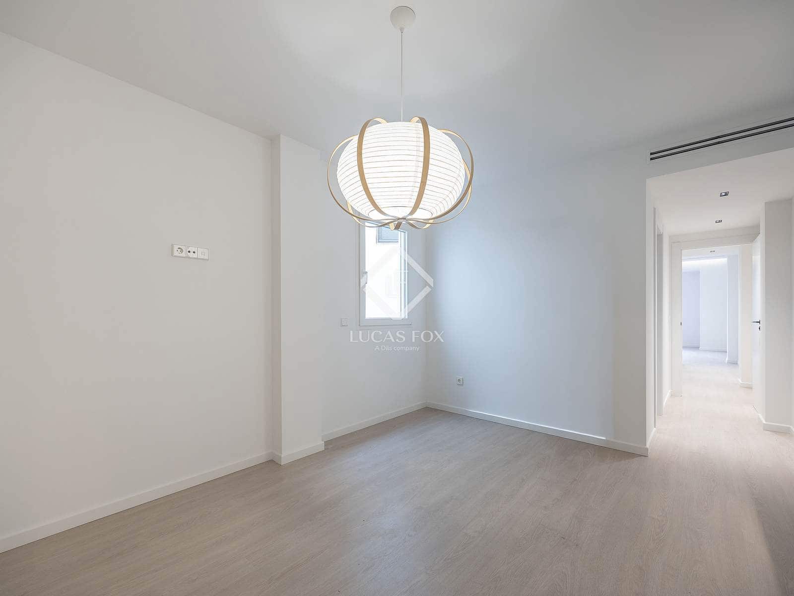 2 sypialnia Apartament do wynajęcia w Miasto Walencja - 2 200 € (Ref: 9372087)