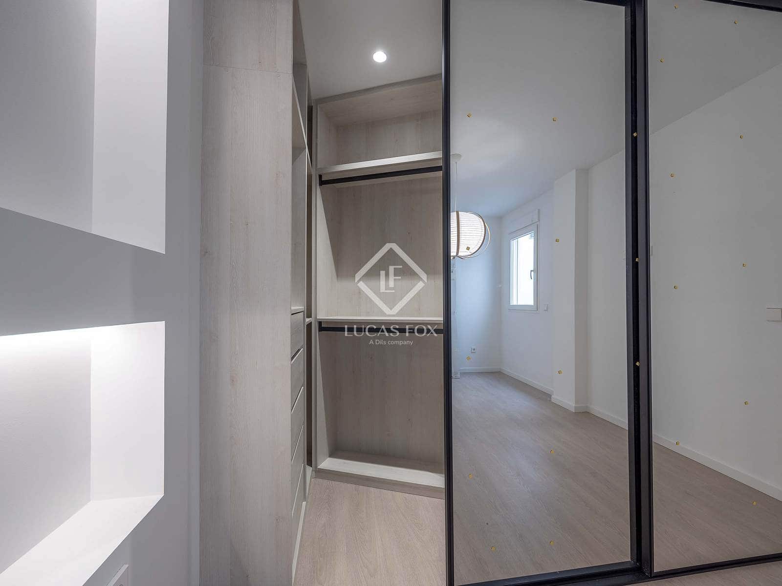 2 sypialnia Apartament do wynajęcia w Miasto Walencja - 2 200 € (Ref: 9372087)