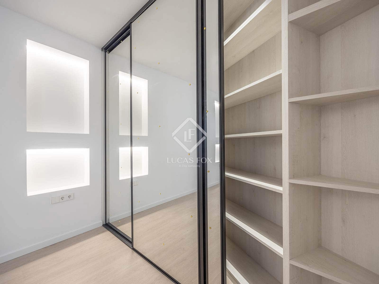 2 sypialnia Apartament do wynajęcia w Miasto Walencja - 2 200 € (Ref: 9372087)