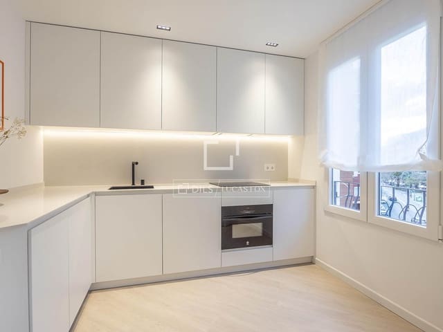 Appartement de 2 chambres à louer à Valence ville - 2 200 € (Ref: 9372087)