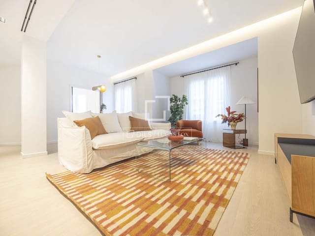 Appartement de 2 chambres à louer à Valence ville - 2 200 € (Ref: 9372087)